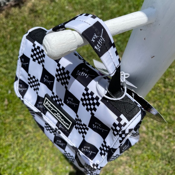 BETSEY JOHNSON Insulated Lunch Tote Checkered Design - Picture 7 of 13